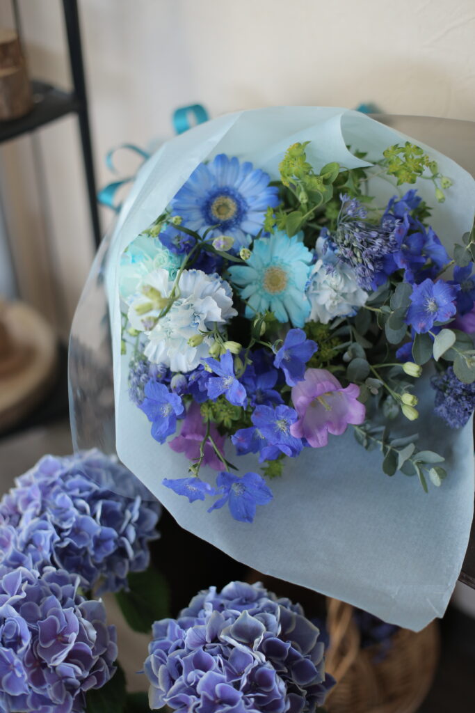 青い花束